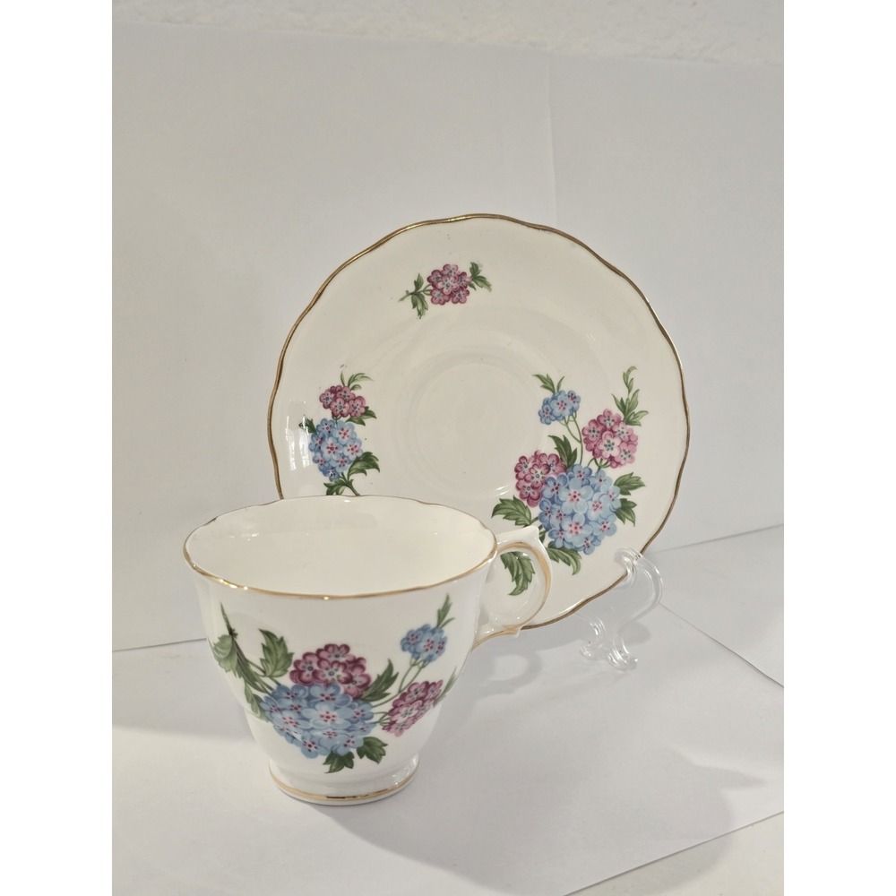 Vintage Royal‎ Vale Crown Regent Teacup & Saucer Matched Set Floral Bone China